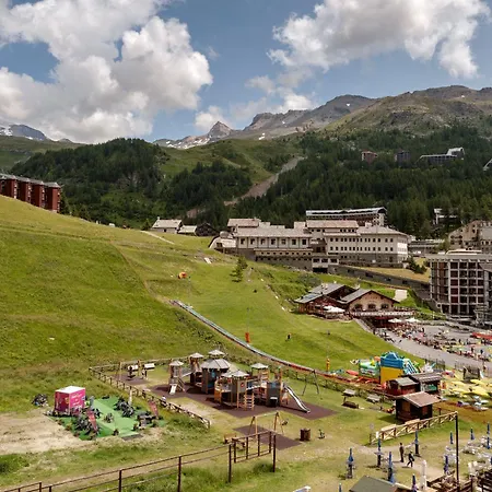 Hellochalet - To Door With Big Terrace Overlooking Skiruns Appartamento *