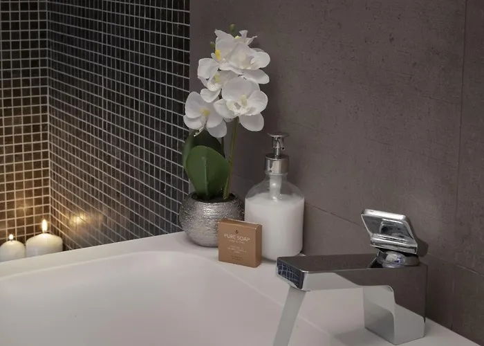 Hellochalet - To Door With Big Terrace Overlooking Skiruns