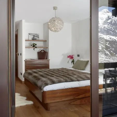 Apartmán Hellochalet - To Door With Big Terrace Overlooking Skiruns Breuil-Cervinia