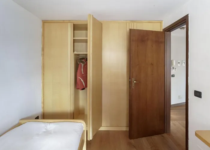 Hellochalet - To Door With Big Terrace Overlooking Skiruns