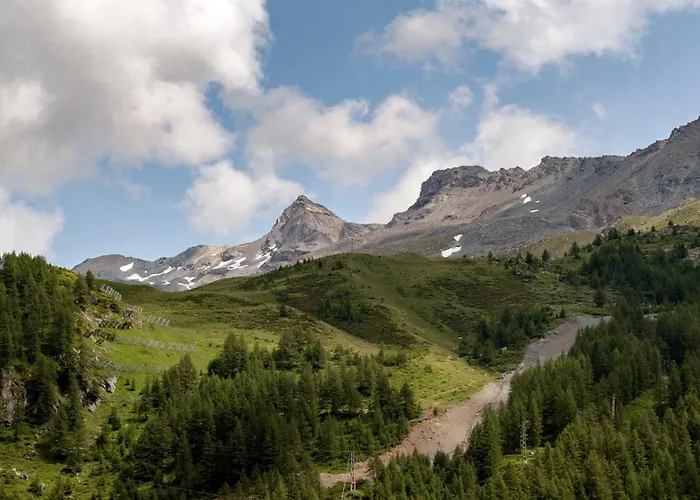 Hellochalet - To Door With Big Terrace Overlooking Skiruns شقة